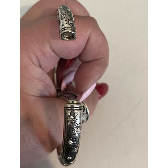 Brighton Sparkling Sunburst Flower Silver Crystal Hinged Bangle Bracelet - Picture 3 of 5